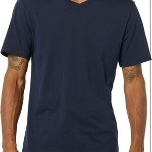 #s6 Men’s 2x neck navy blue like new